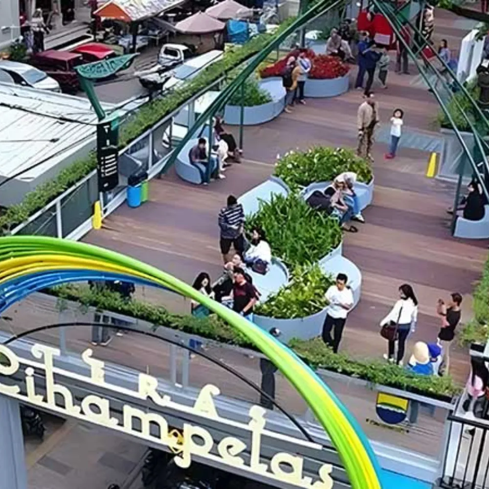 skywalk cihampelas