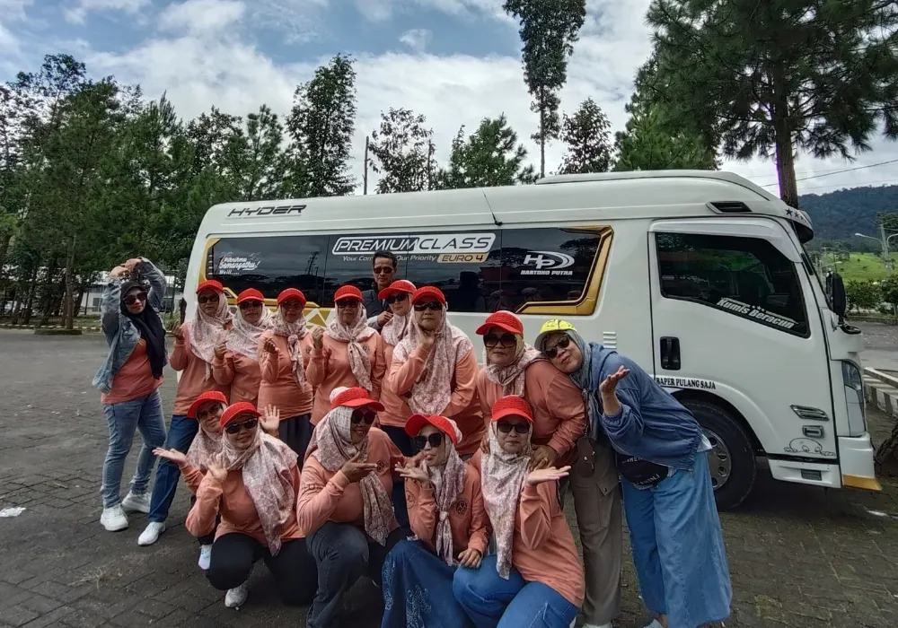 6 Alasan Sewa Mobil Wisata di Trikem Trans Itu Worth It