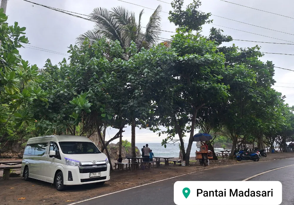 Paket Wisata Bandung Custom Sesuai Keinginan Anda